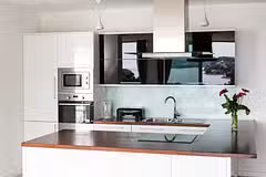 Villa Art kitchen