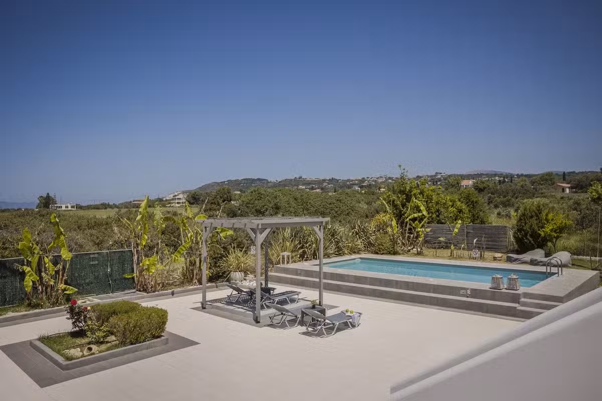 Ai Helis Beach House Pool