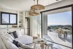 Olive Bay View Lounge