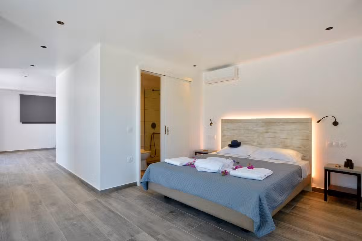 Villa Flamingo Bedroom