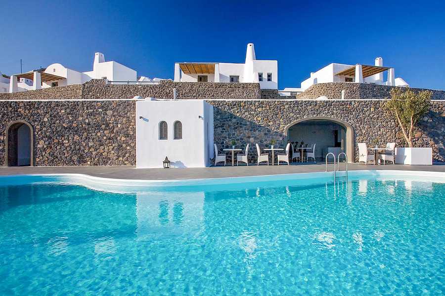 Carpe Diem Santorini, Greece