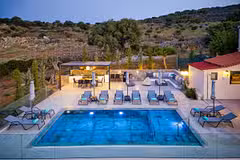 Villa Eagles