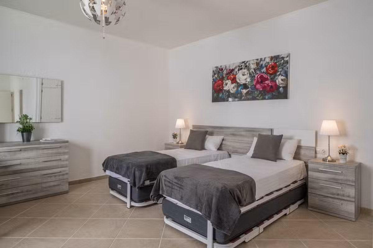 Casa Dubh-Linn Bedroom