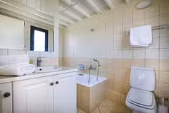 Villa Haris Bathroom
