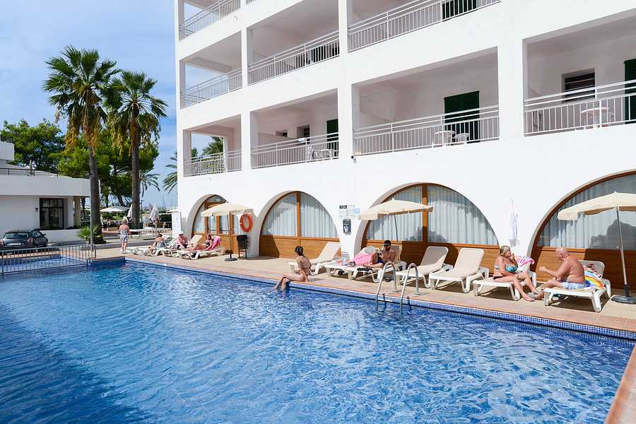 Ses Savines Apartments, Balearics