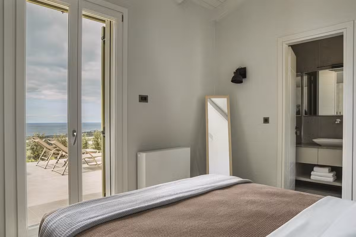 Villa Sea and Sky Bedroom