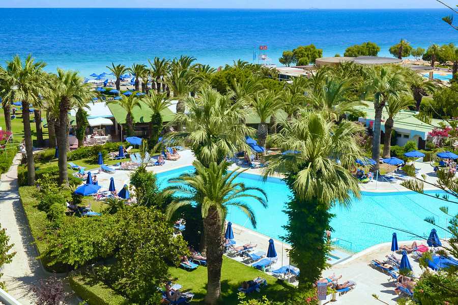 Blue Horizon Hotel, Greece