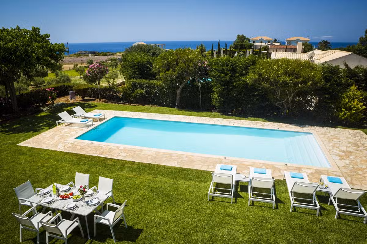 Villa Haris Pool