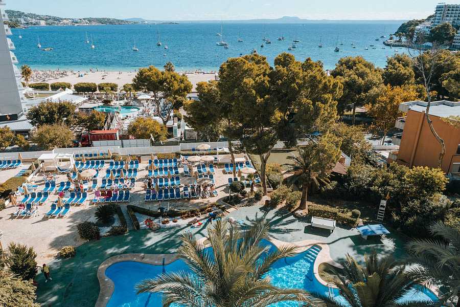 Globales Nova, Balearics