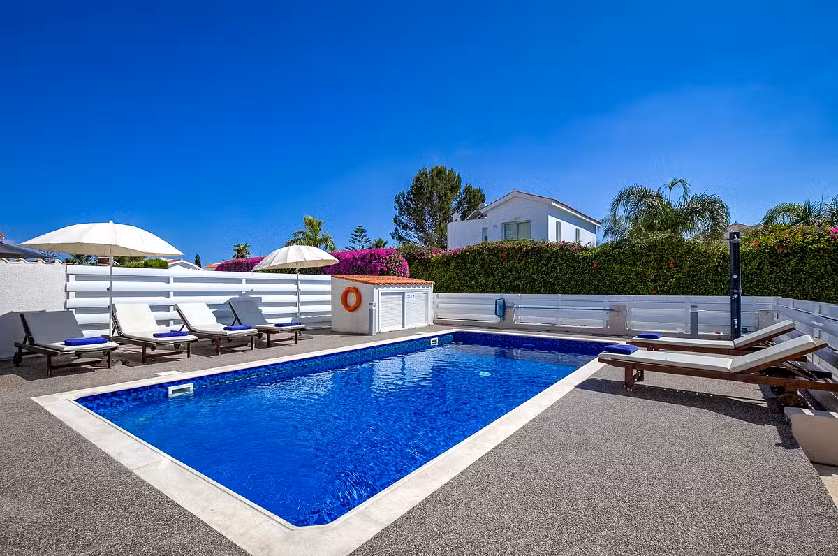 Villa Crystal
