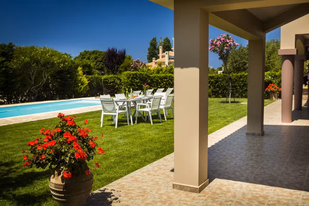 Villa Haris Outdoor Dining