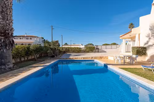 Villa Costa Pool