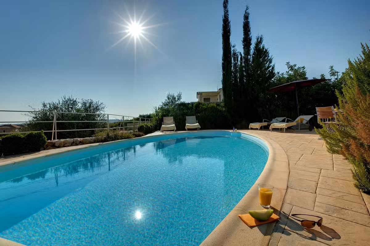 Villa Mataki Pool