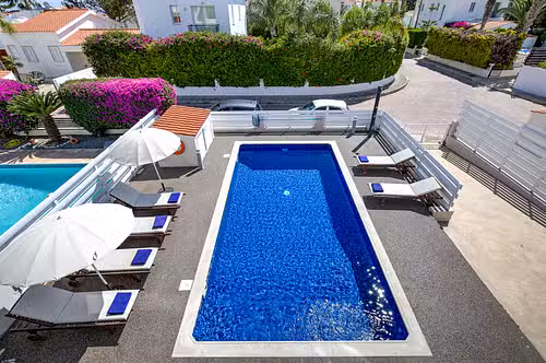 Villa Crystal
