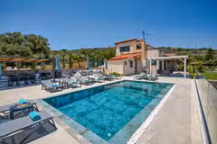 Villa Eagles