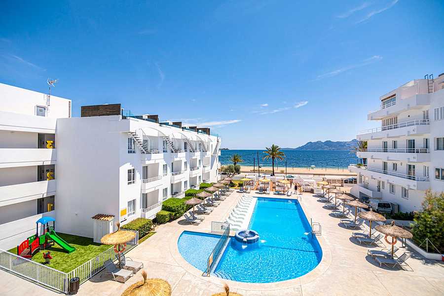 Hobby Club Apartments, Balearics