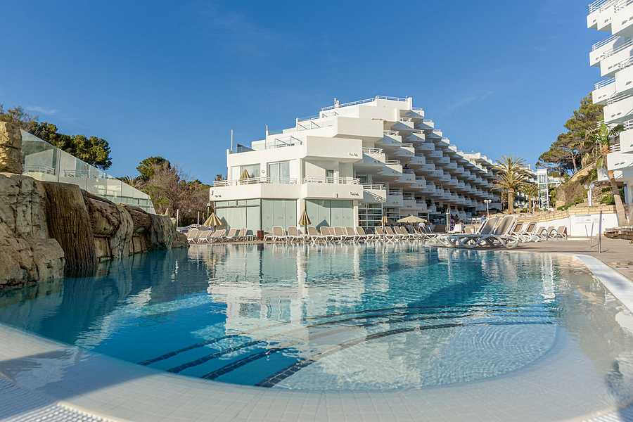 FERGUS Style Cala Blanca Suites, Balearics