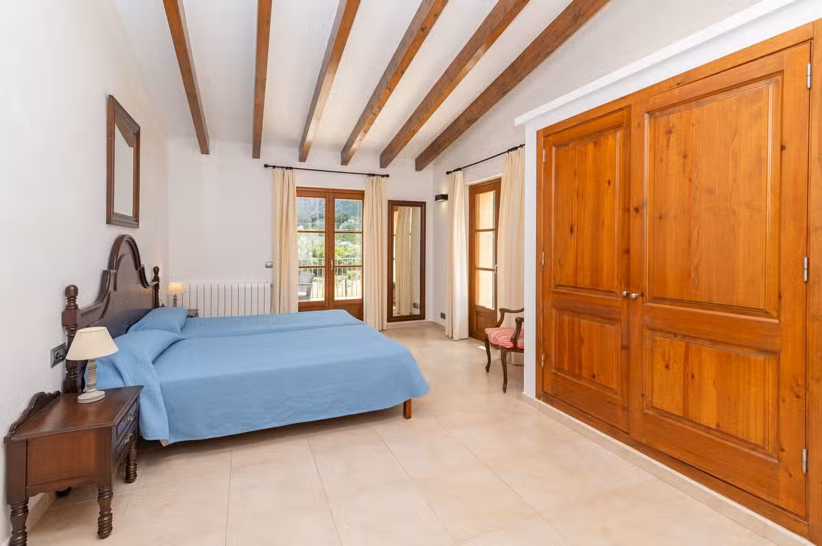 Vall den Marc Bedroom