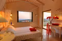 NAUTILOS BEDROOM 1