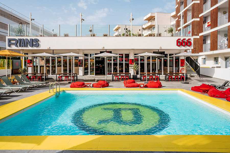 Ryans Ibiza Apartments, Balearics