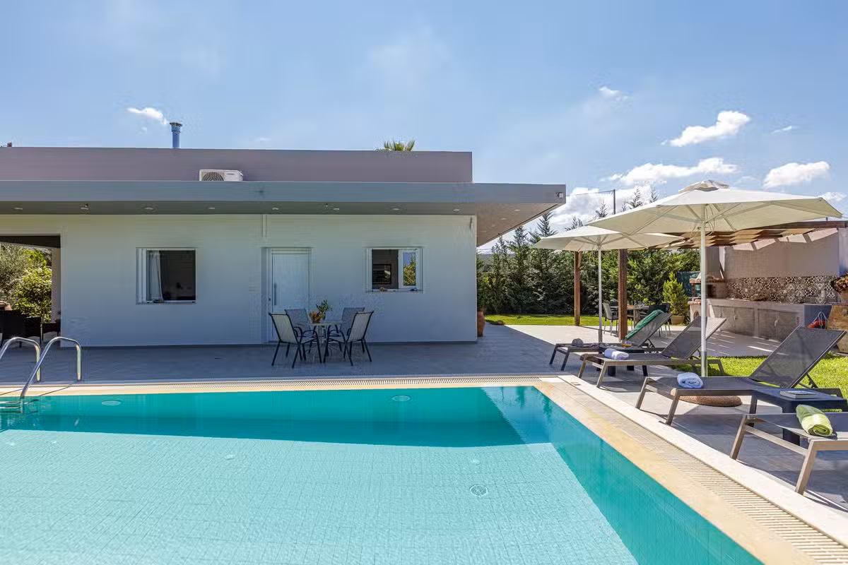 Villa Arhontia