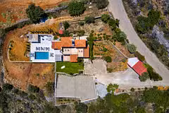 Villa Eagles