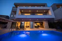 Villa Monte villa night shot