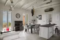Villa Sea and Sky Dining Table
