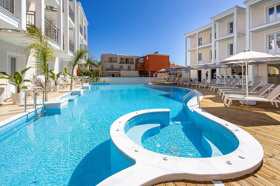Royal Nidri Suites, Greece