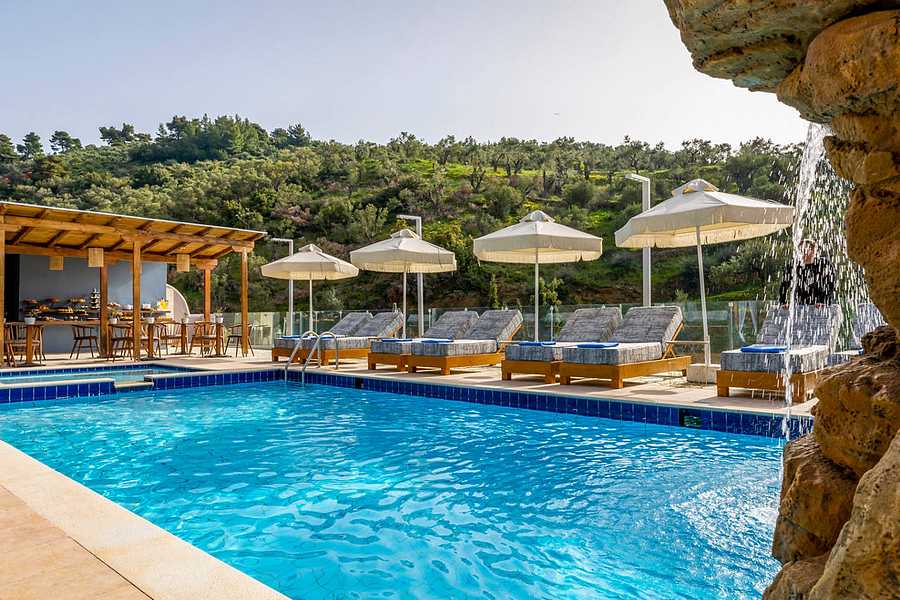 Skiathos Avaton Suites & Villas, Greece