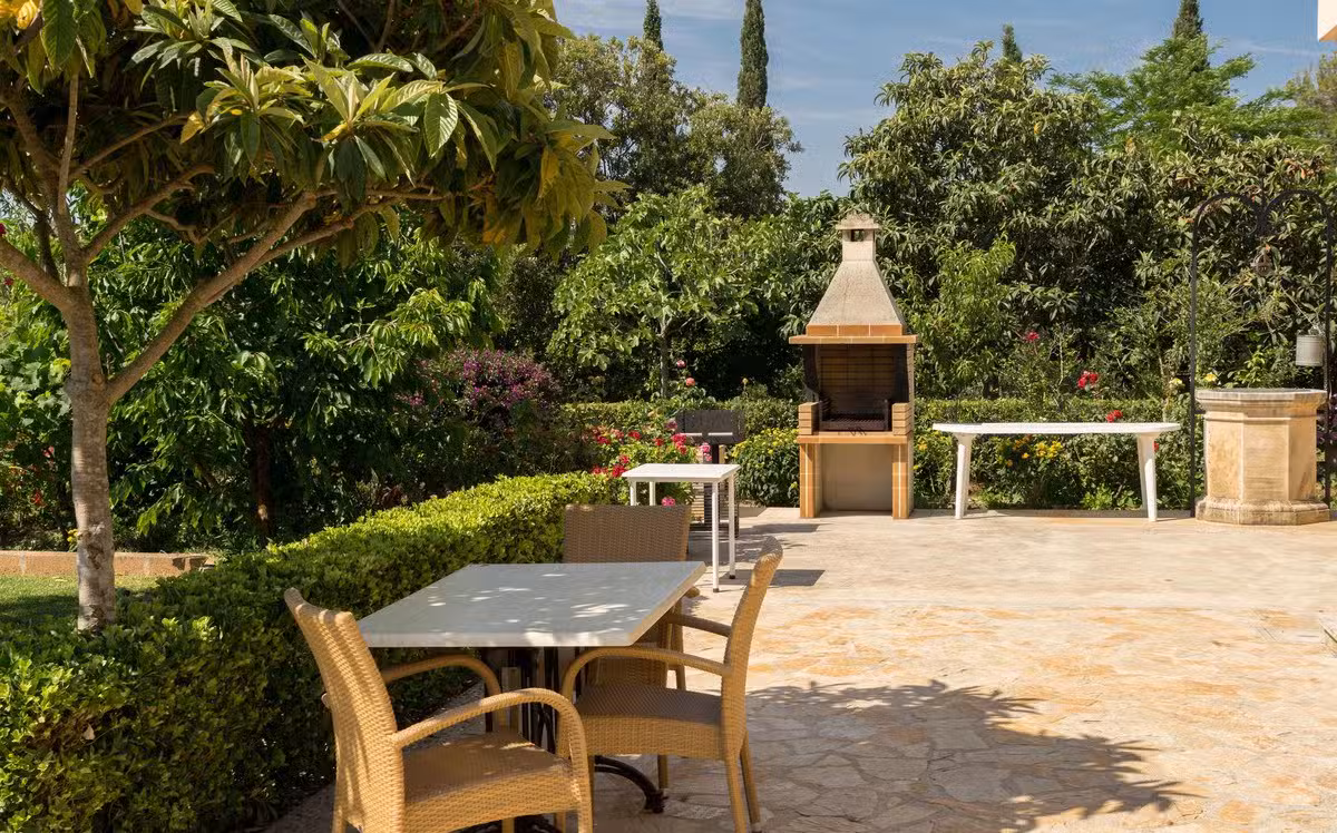 Villa Estern
