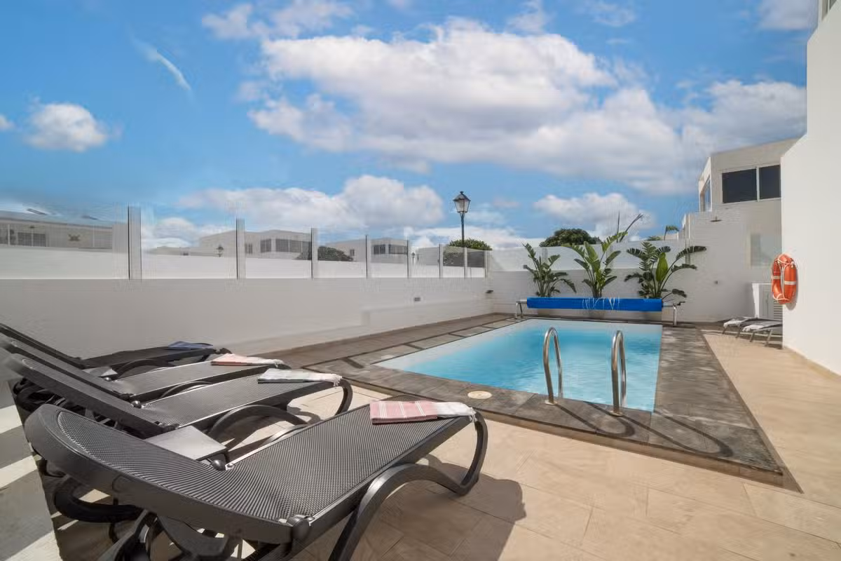 Villa Sirena Pool