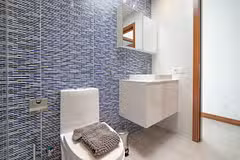 Villa Sirena Bathroom