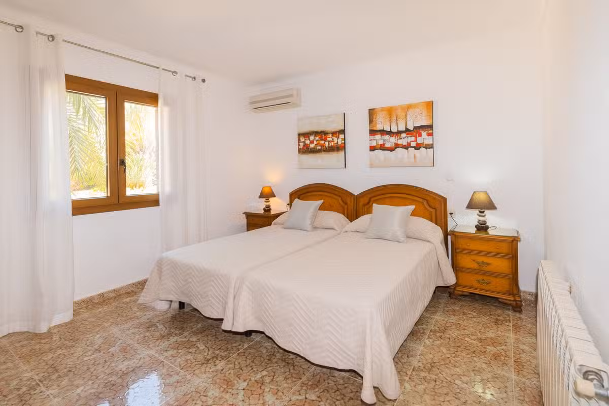 Villa Es Jardi bedroom