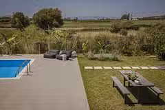 Ai Helis Summer House