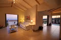 Villa Linatela Lounge