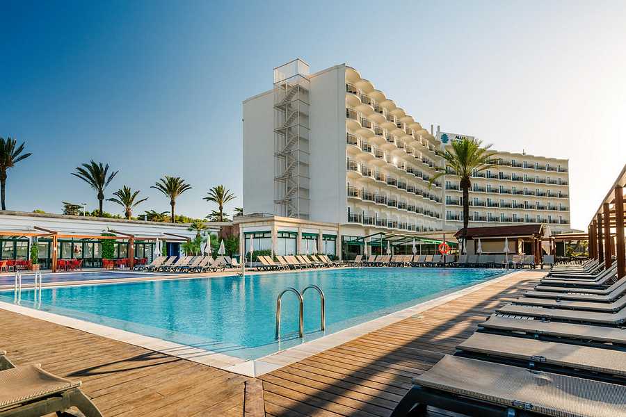 Alua Illa de Menorca, Balearics