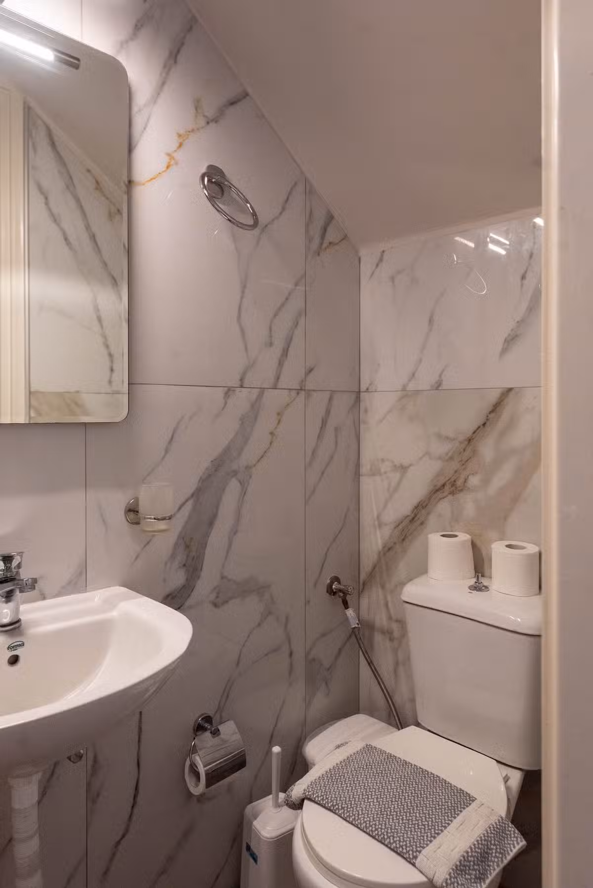 Villa Lygaria Bathroom