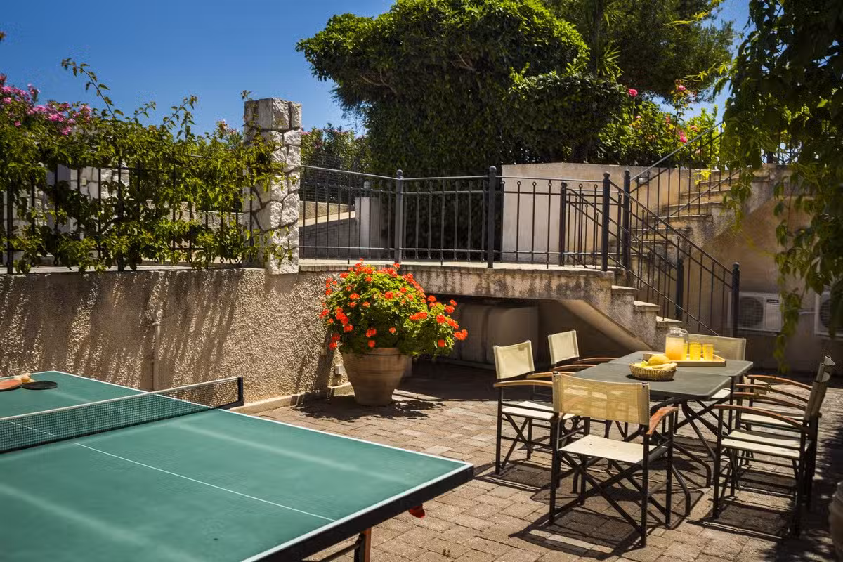 Villa Polyxenia Table Tennis