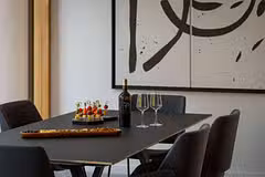 Palazzo Villa dining table