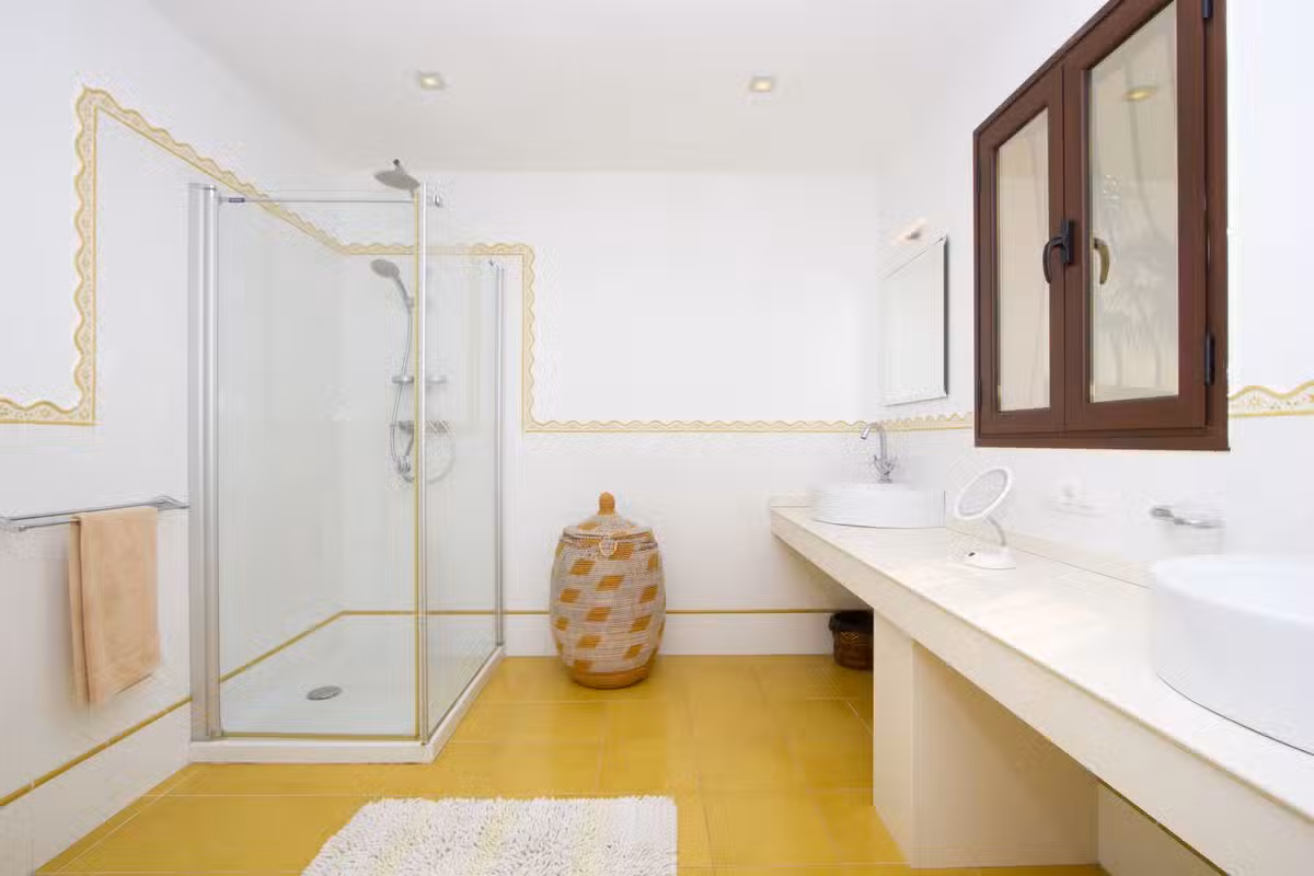 Villa Los Alisios Bathroom