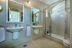 Villa Julieta Bathroom