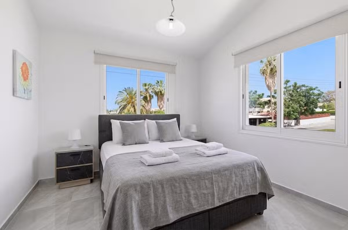 Villa Oasis Blue