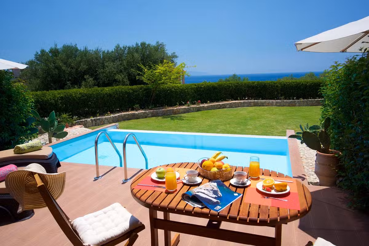 Trapezaki Bay Cottage in Trapezaki, Kefalonia, Greece