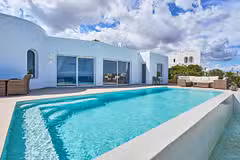 Villa Lago