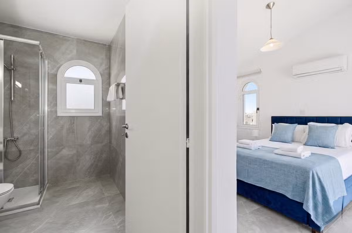 Villa Oasis Blue