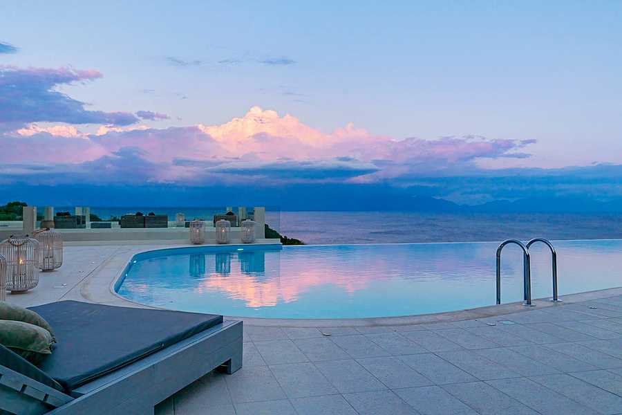 Camvillia Resort, Greece