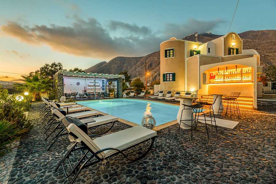 Villa Anemomilos Perissa, Greece