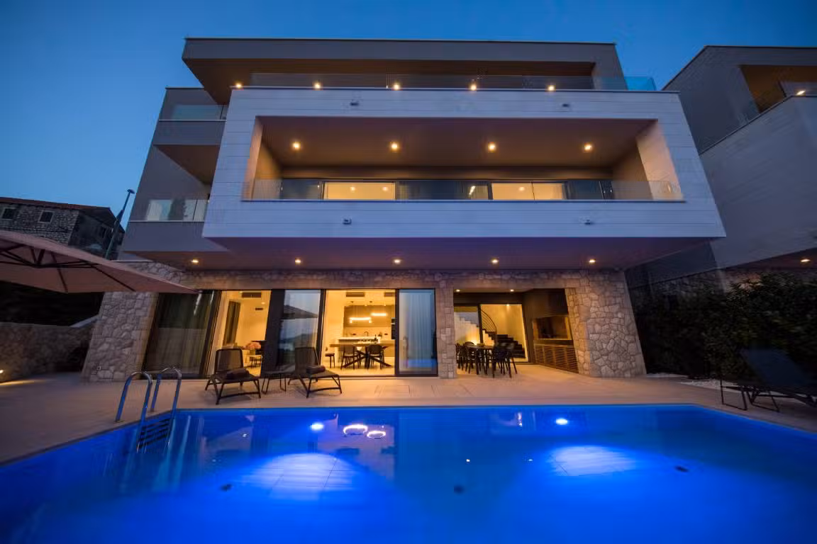 Villa Monte villa night shot
