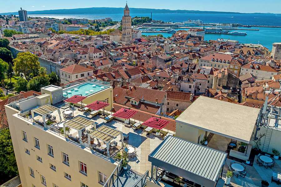 Cornaro Hotel, Croatia